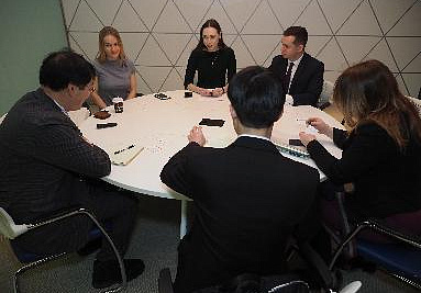 Экономисты из Гонконга встретились с представителями Ассоциации и посетили площадки ее членов 
