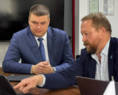 Михаил Лабудин обсудил с руководством компании «Нейрософт» вопрос создания технопарка 